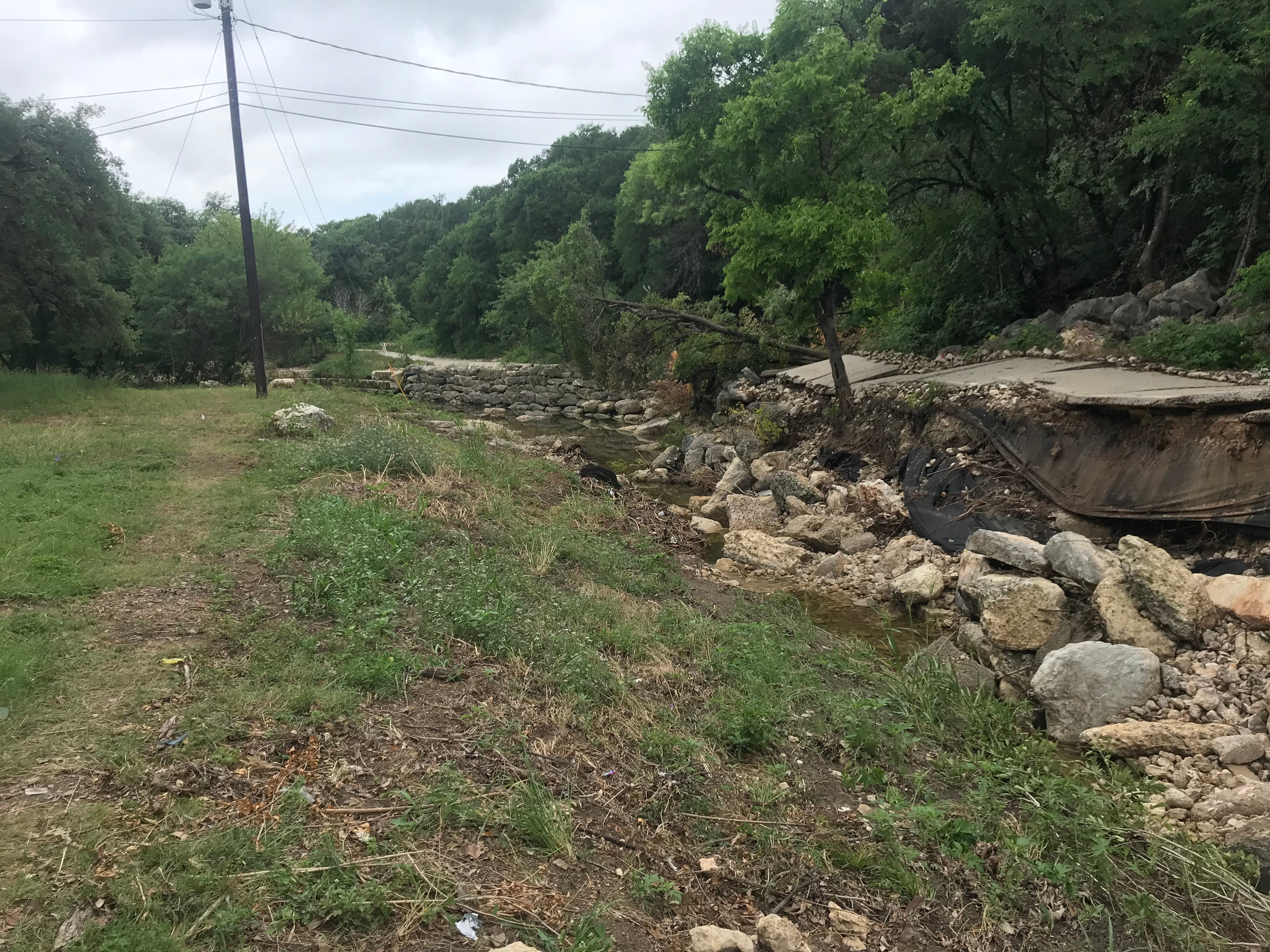 Shoalcreek landslide from below slide