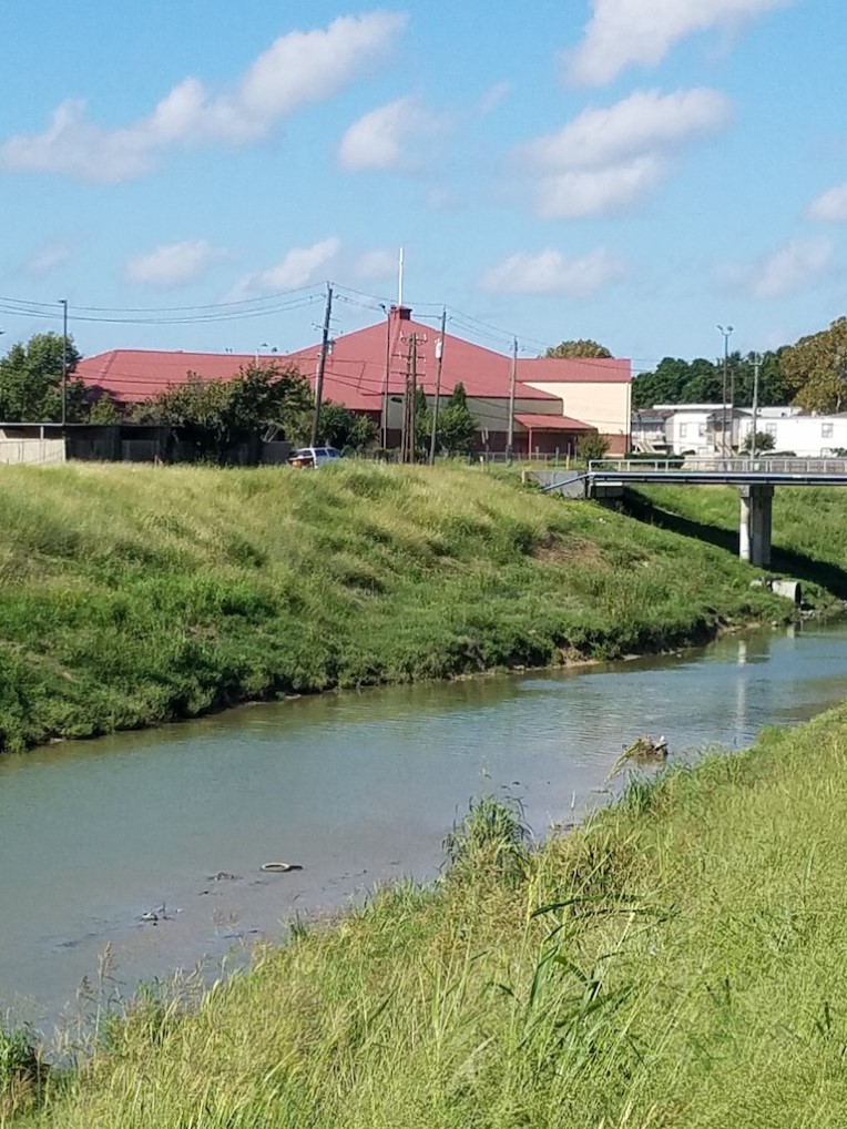 Brays Bayou slope bridge home